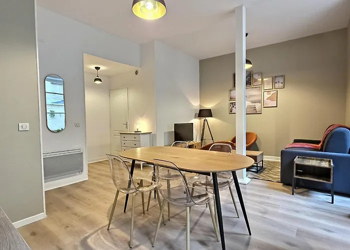 Studio Terrasse, Hypercentre, Neuf, Rdc